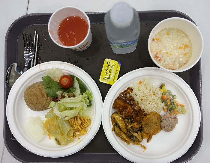 The cafeteria inside the village will serve a total of 548 dishes on a five-day rolling period. As many as 83 choices will be available each meal. 