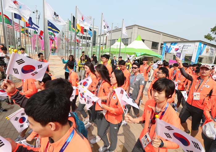 gwangju-150703-1.jpg
