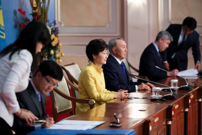 kazakh-140714-1.jpg