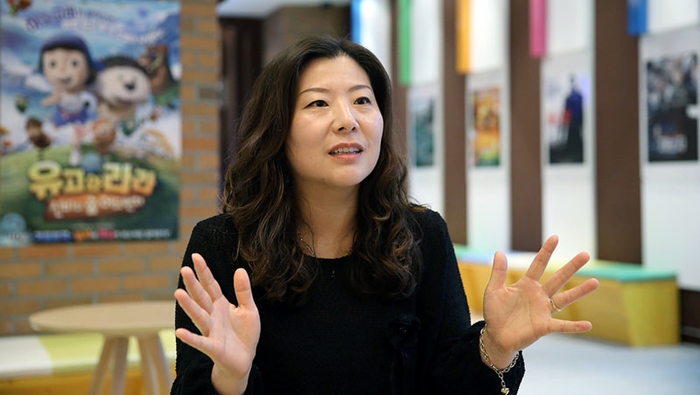 Moviegoer Lee So-hee says the greatest thing is to be able to watch a film with family and friends.