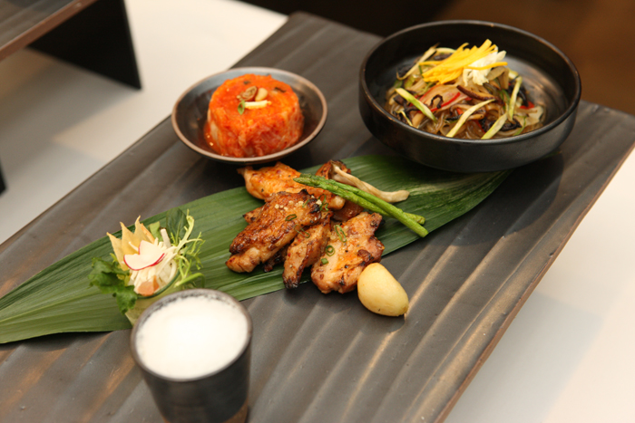 The 'Health' menu includes white pickled kimchi cabbage. 