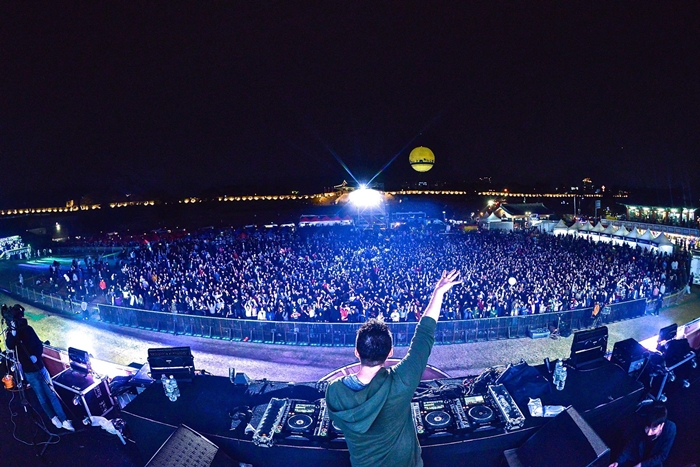 musicfestival_article_02.jpg