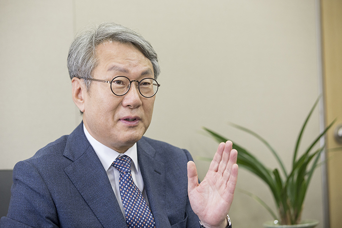 Chairman Song Hyangkeun of the King Sejong Institute Foundation talks about the institute, which celebrates its 10th anniversary this year.