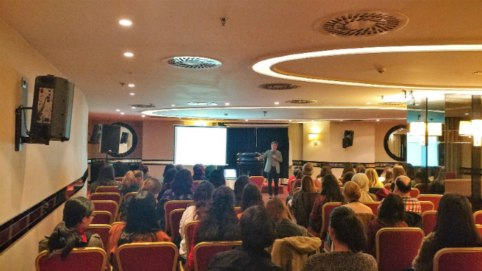 seminar1.jpg