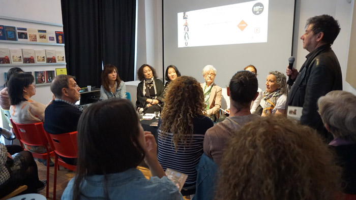 Gong Ji-young (rear, far left) and Moon Chung-hee (rear, second from left) take part in a press conference along with Spanish writers on April 23. 