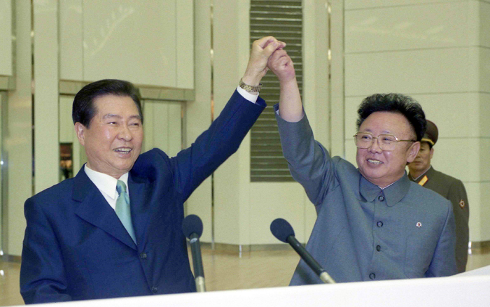 summit_history_article_01.jpg