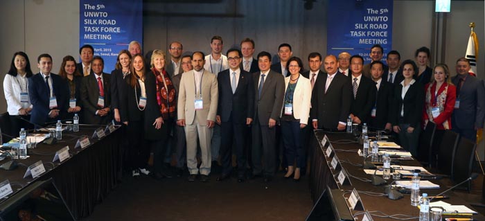 Participants in the fifth UNWTO Silk Road Task Force Meeting gather in Seoul to discuss tourism policies.
