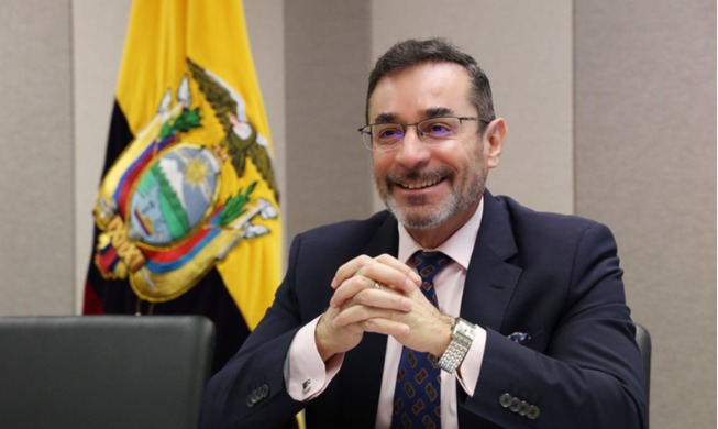 Ecuadorian ambassador discusses bilateral ties in interview