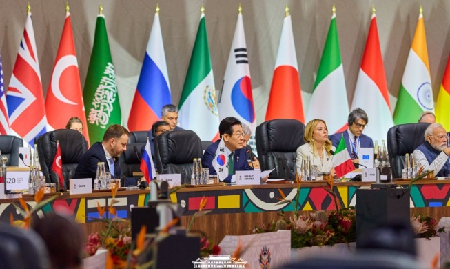 [2025 review] Restoration as 'global pivotal state'