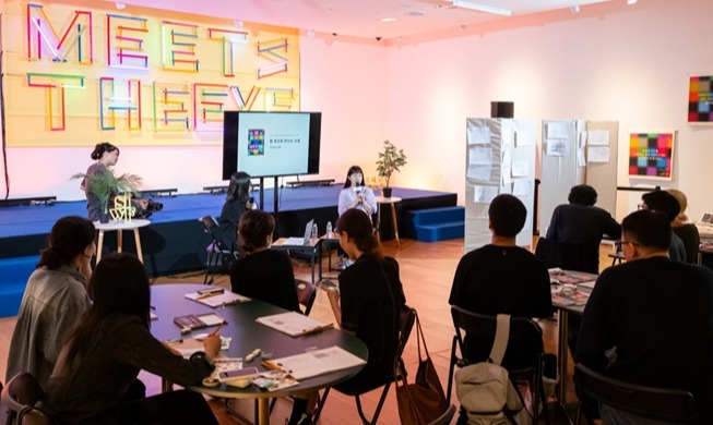 Seoul Int'l Writers Festival next month to ask 'Who Are We?'