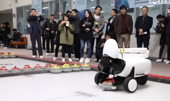 Korean-made AI curling robot beats skilled human team