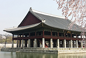 Enjoy palace views from Gyeonghoeru Pavilion