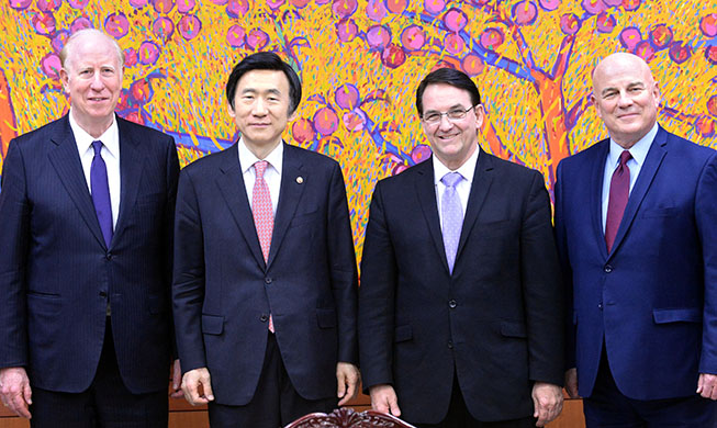 Foreign minister reaffirms ‘unwavering Korea-US ties’ 