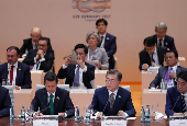 Remarks by President Moon Jae-in at the Retreat Session of the 12th G20 Summit in Hamburg, Germany