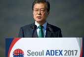 Congratulatory Remarks by President Moon Jae-in at the Opening Ceremony of the Seoul International Aerospace & Defense Exhibition 2017