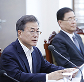 Opening Remarks by President Moon Jae-in at a Meeting with Senior Secretaries to the President at Cheong Wa Dae