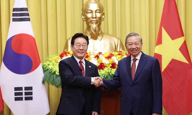 한국·베트남 정상회담···"에너지·인프라·공급망 협력 강화"