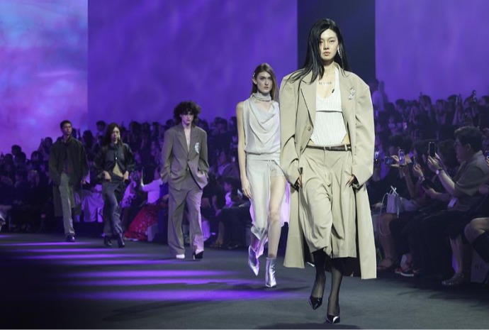 Opening show of Seoul Fashion Week 2027 S/S
