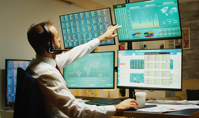 Watchdog makes direct foreign investment in stocks easier