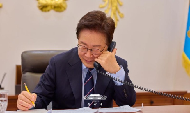 President Lee, Canada discuss Middle East, energy supply & demand