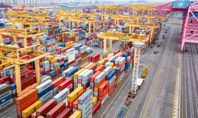 Korea tops OECD's leading economic index for 1st time in 6 years