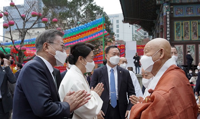 Congratulatory Remarks by President Moon Jae-in at Buddhist Service for Newly Elected 15th Supreme Patriarch of Jogye Order