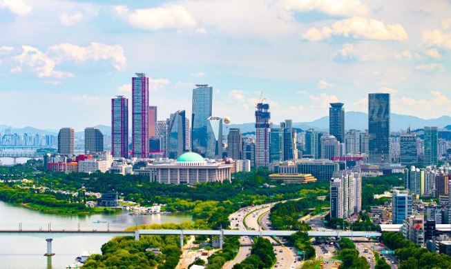 OECD raises Korea's growth forecast to G20-leading hike of 2.6%
