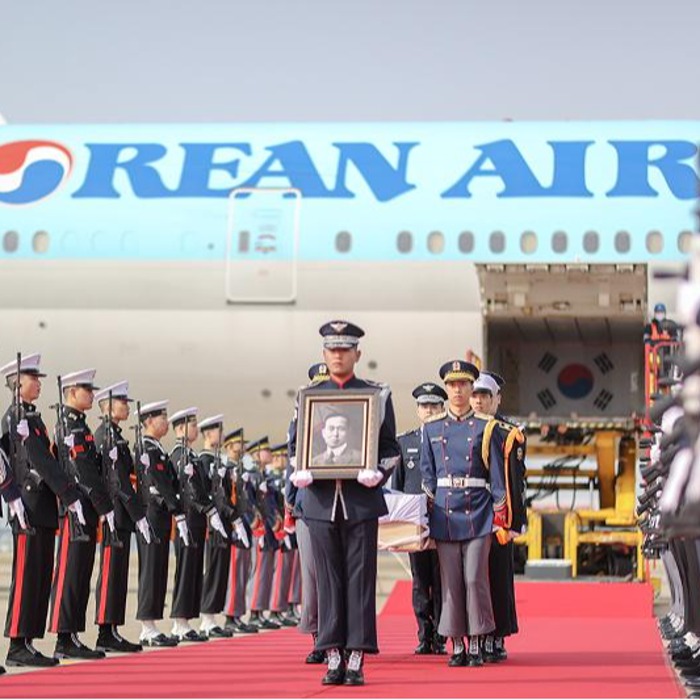 Remains of 'Mr. Sunshine' patriot returned after 100 years