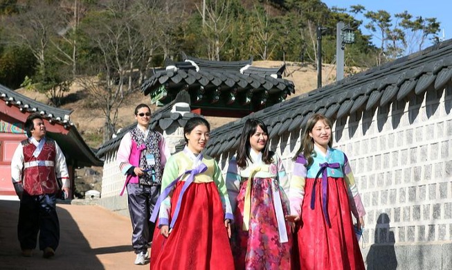 'Hanbok lifestyle' designated Nat'l Intangible Cultural Heritage
