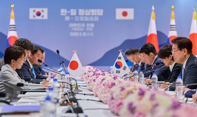 President Lee agrees to stronger crude oil, LNG ties with Japan