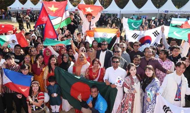 No. of expat-rich regions nationwide jumps threefold: survey