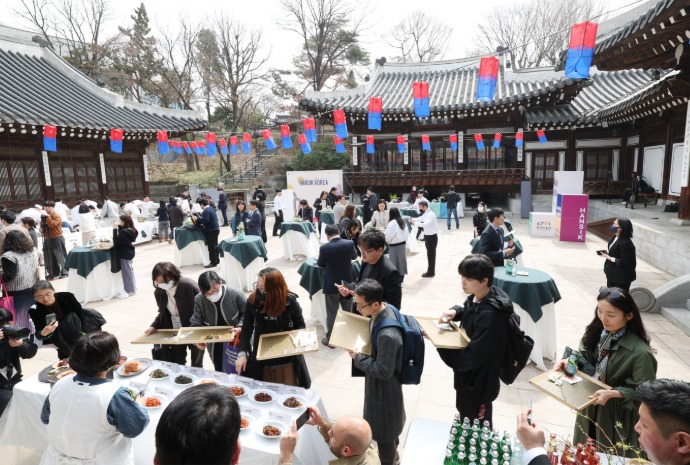 Hansik Market in Seoul
