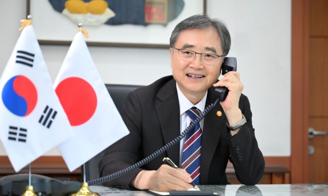 FM, Japan discuss bilateral ties, trilateral cooperation with US