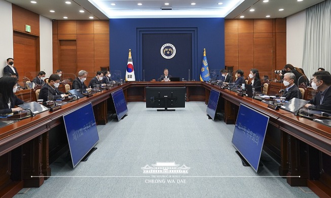 Opening Remarks by President Moon Jae-in at 11th Cabinet Meeting