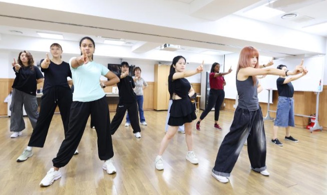 Expat support center in Seoul promotes connection, exchange