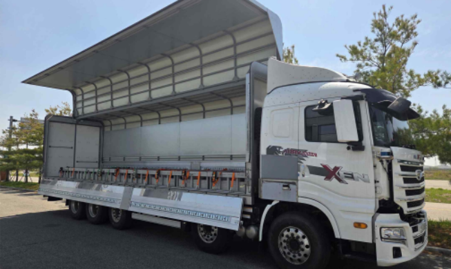 Autonomous trucks to debut on country's highways from June