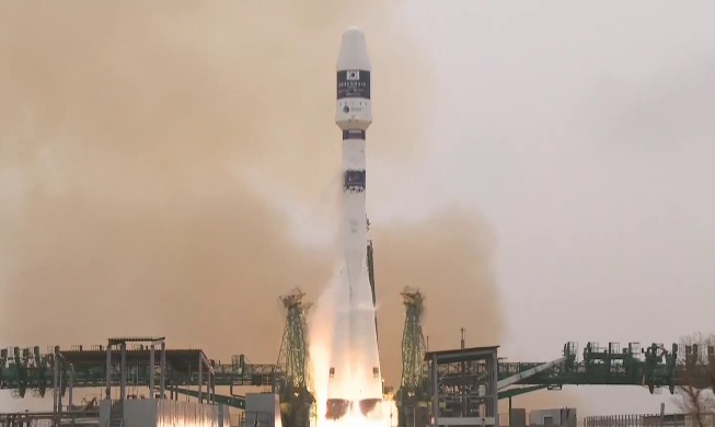 Domestically developed Korean satellite launched from Kazakhstan
