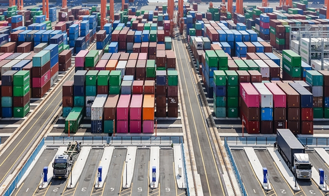 GDP growth of 1.7% in 1st quarter leads 22 major economies