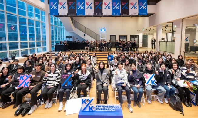 Volleyball star gets IOC award for gender equality, inclusion