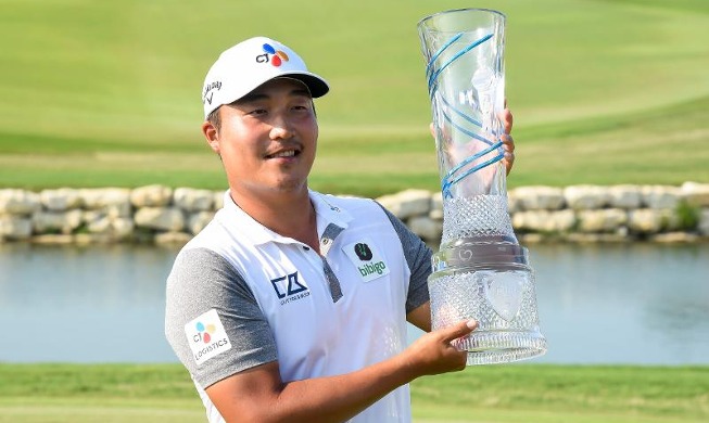 Lee KH is 1st Korean to successfully defend title at PGA event
