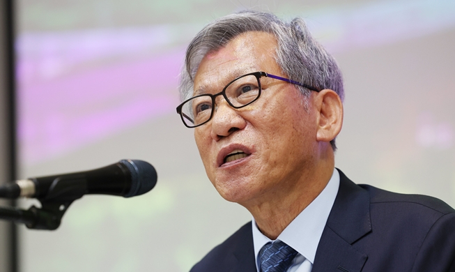 New museum chief to resume int'l display of Korean art history