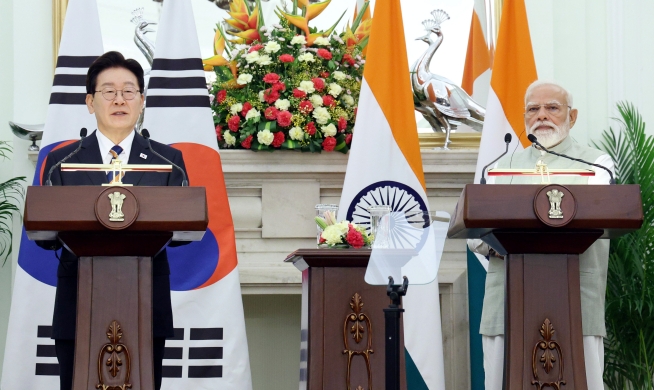 한-인도 정상회담···"최적의 협력 파트너·교역 2배 확대"