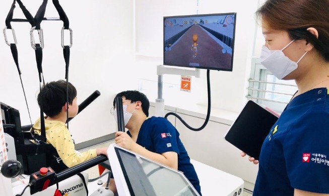 Seoul children's hospital adopts robot for walking rehabilitation