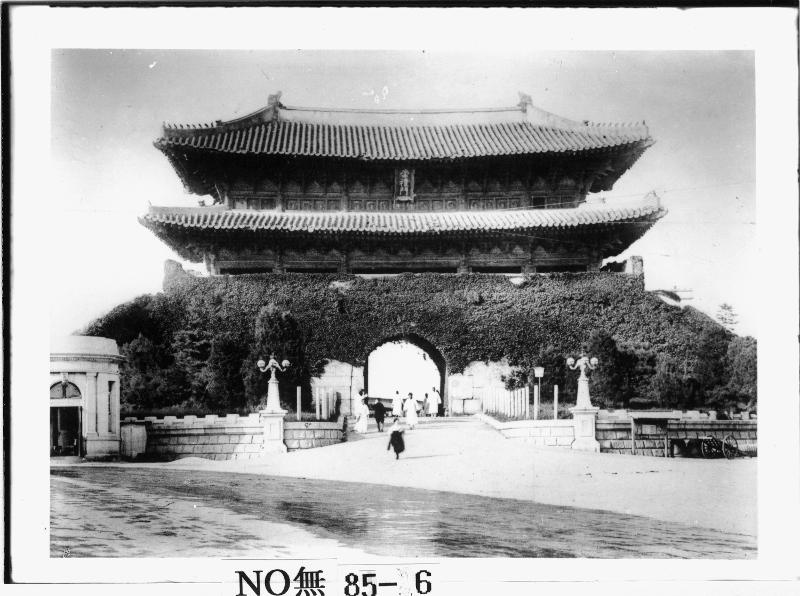 Sungnyemun Gate