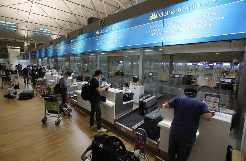 20200722_Chartered flights to bring bizmen to Vietnam, China