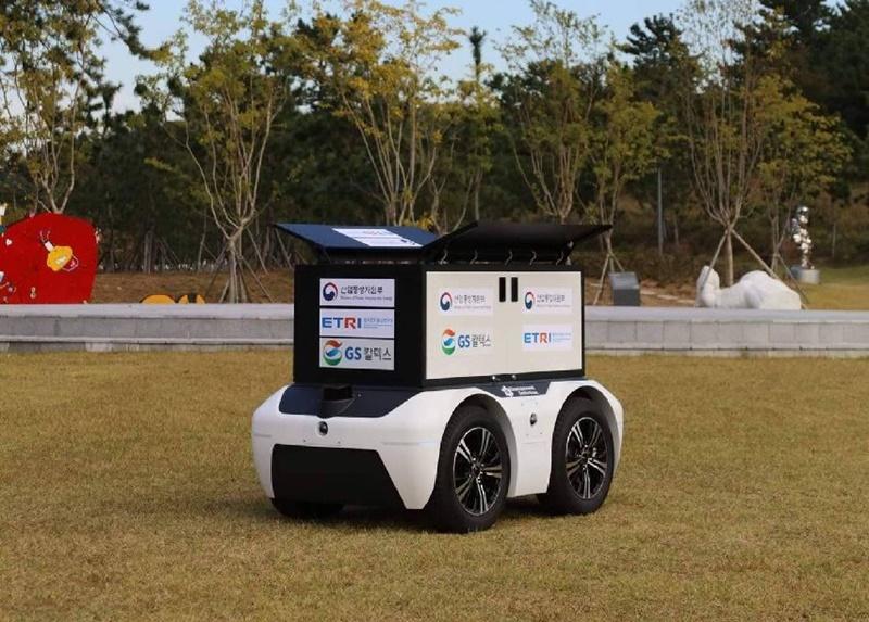 201014_dronerobot_in1