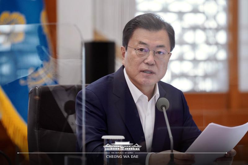 210416_presidentMoon