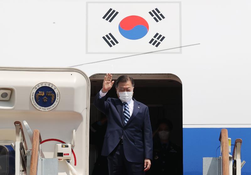President Moon at Seoul Air Base