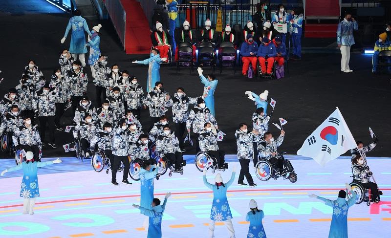 Korea on March 4 appears as the 35th nation to enter the Beijing National Stadium during the opening ceremony.