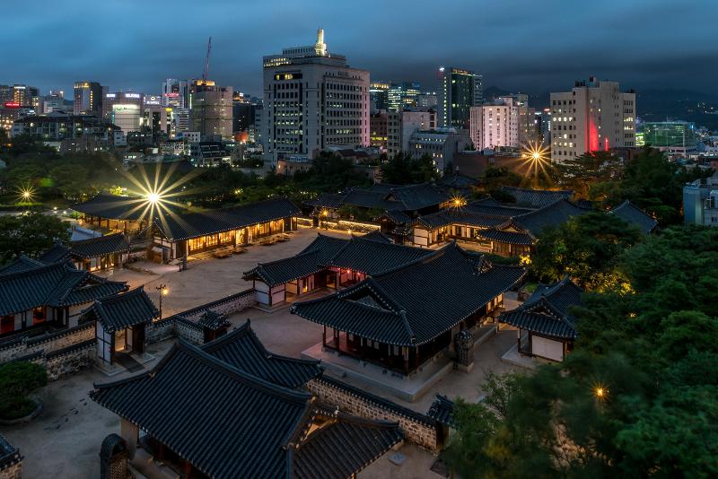 The Seoul Metropolitan Government on April 13 said Namsangol Hanok Village in the city's Jung-gu District will be fully open from April 16.